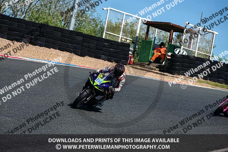 enduro digital images;event digital images;eventdigitalimages;mallory park;mallory park photographs;mallory park trackday;mallory park trackday photographs;no limits trackdays;peter wileman photography;racing digital images;trackday digital images;trackday photos